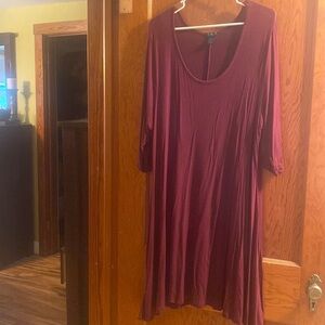 Women’s 3/4 sleeve maroon dress size 2x